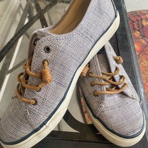 Sperry Seacoast Crosshatch slip-on sneakers 9.5 women EUC